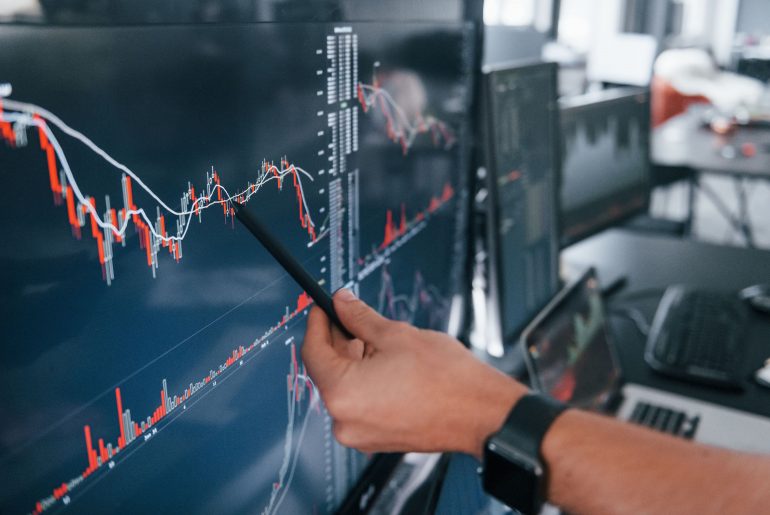 Что такое ETF и чем они отличаются от паевых инвестиционных фондов